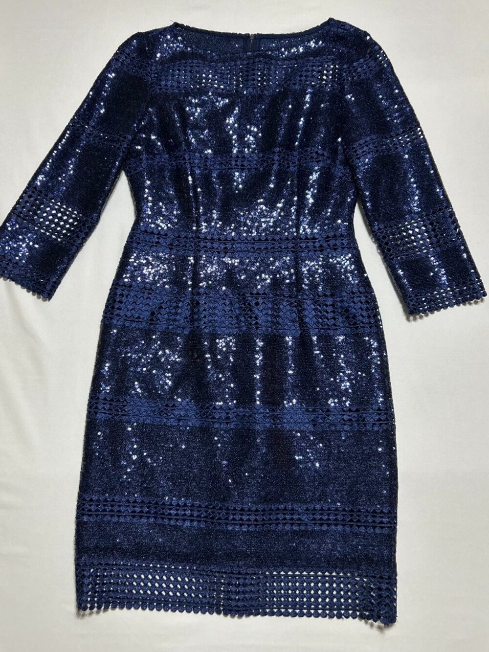 Alex Marie Midi Dress Size 2; Navy; Sequins; Polyester; 3 Quarter Sleeve